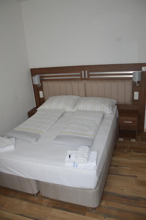 Hotel Colonia Extérieur photo